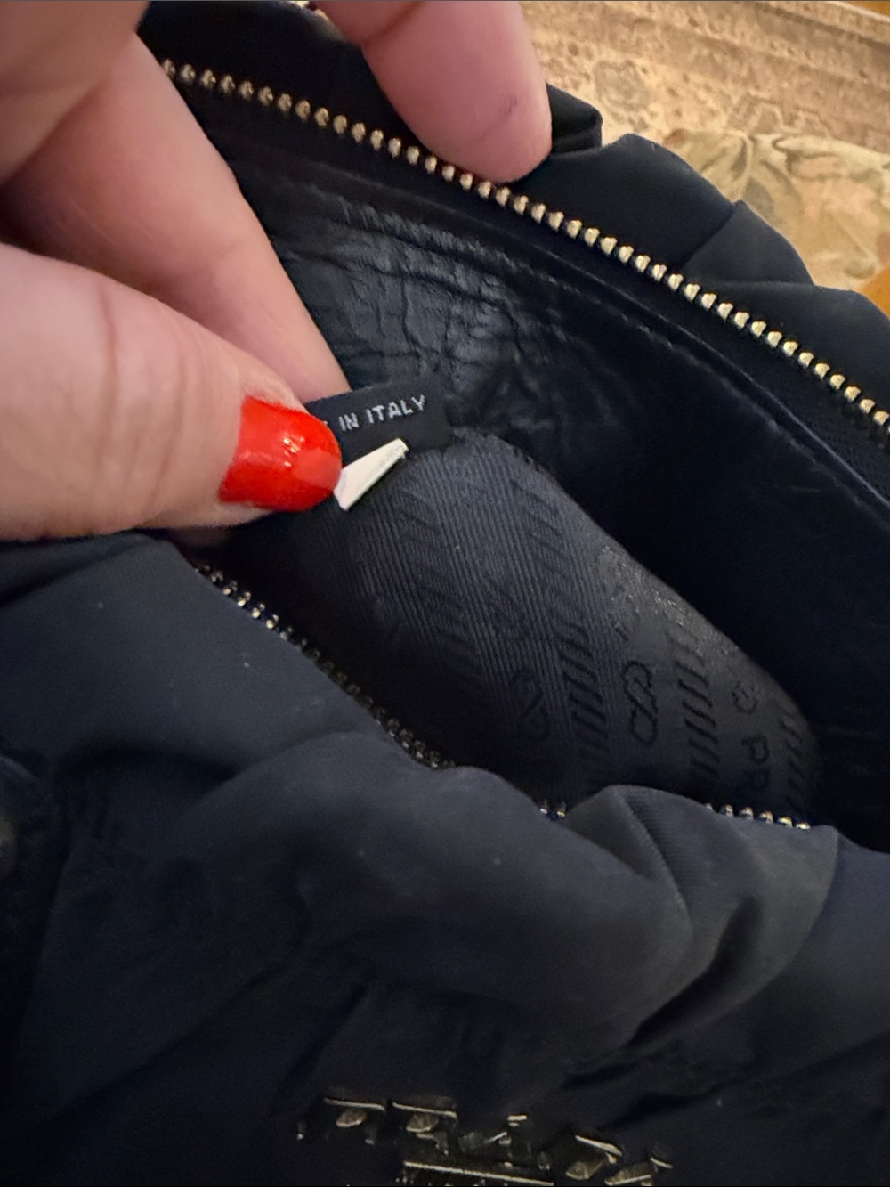 Prada-Authentic! Ruched Nappa Gaufre Nylon and Leather Bag! Offers always! - Picture 9 of 14